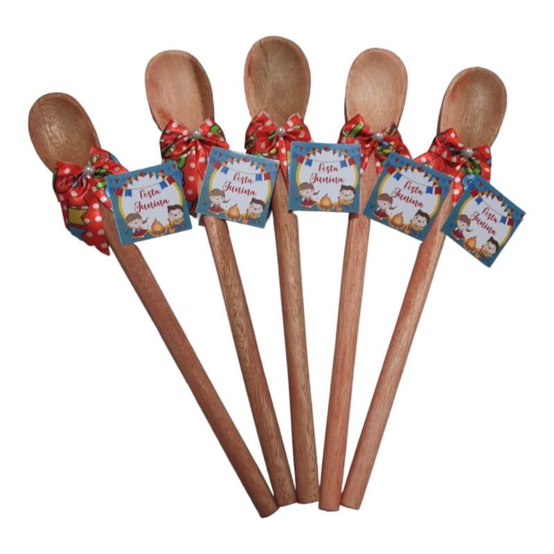 Lembrancinha de Madeira Junina