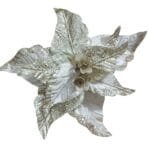 Mostra a flor em destaque com acabamento brilhante e textura em veludo.