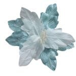 Flor de Natal Azul Poinsétia em veludo com acabamento sofisticado para decorar árvores, guirlandas e arranjos natalinos.