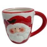 Caneca decorativa em cerâmica com detalhes natalinos, ideal para mesa posta, cozinha decorada e ambientes acolhedores.